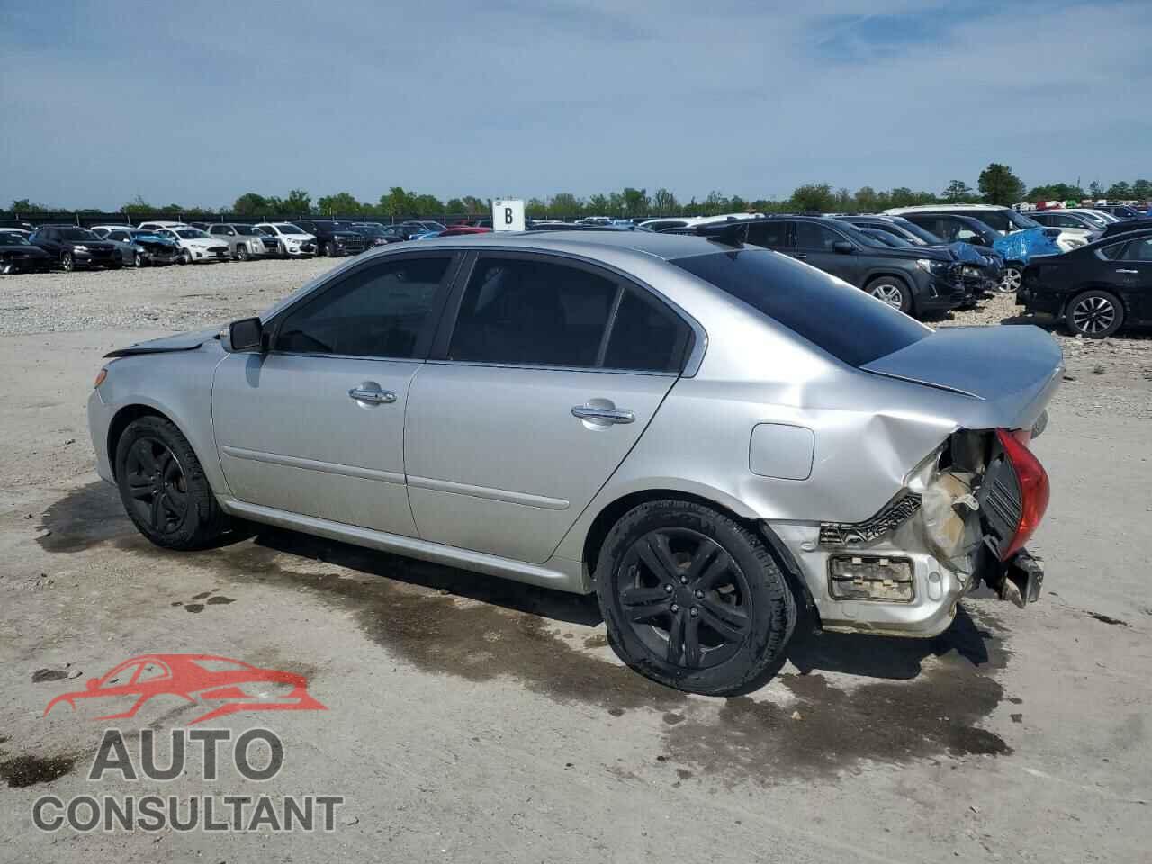 KIA OPTIMA 2010 - KNAGH4A89A5452324
