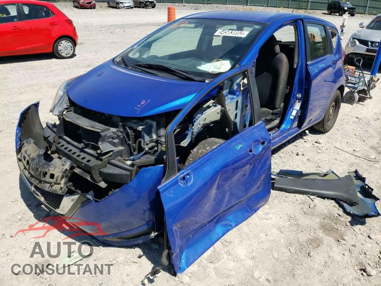 NISSAN VERSA 2017 - 3N1CE2CP8HL357303