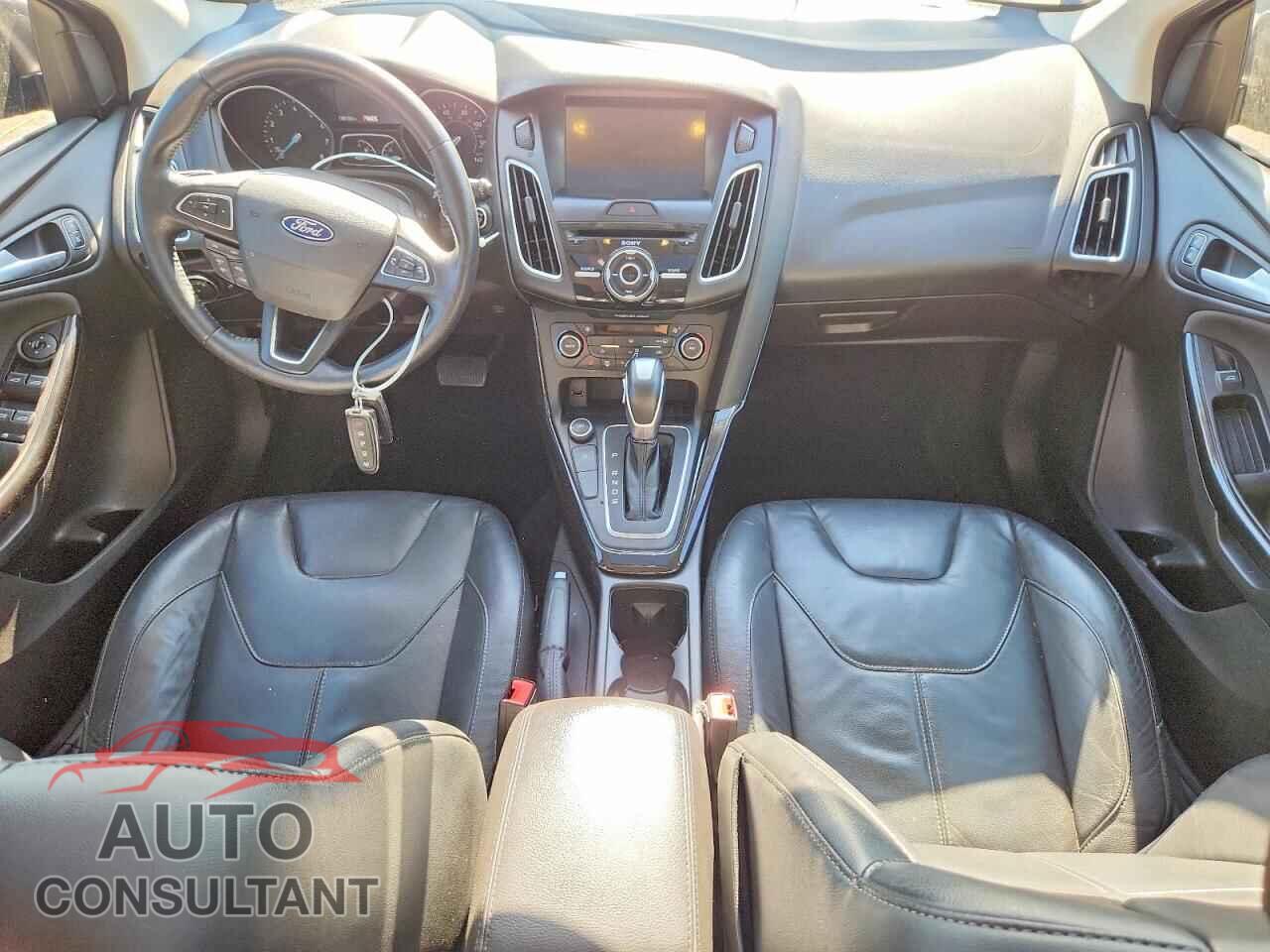 FORD FOCUS 2016 - 1FADP3N29GL344224