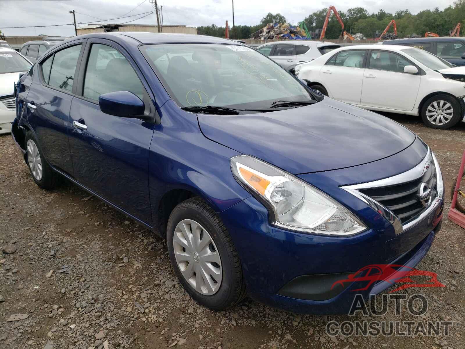 NISSAN VERSA 2019 - 3N1CN7AP0KL880855