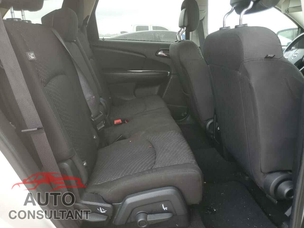 DODGE JOURNEY 2017 - 3C4PDCAB2HT584145