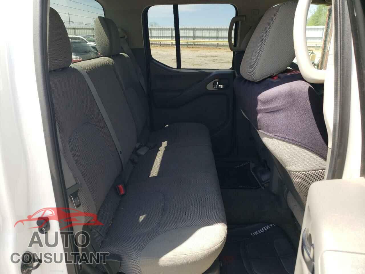 NISSAN FRONTIER 2011 - 1N6AD0FV7BC424219