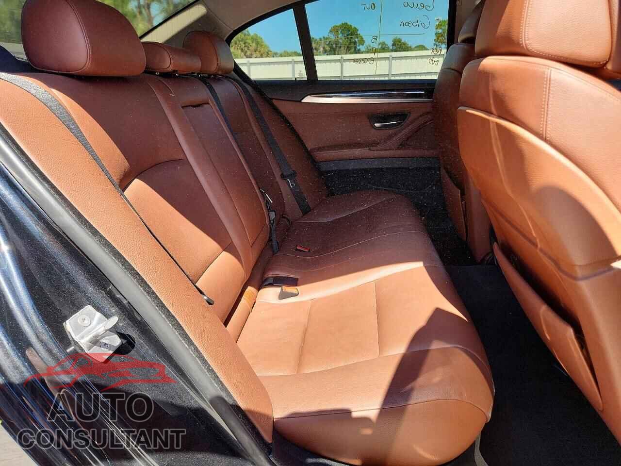 BMW 5 SERIES 2013 - WBAFR7C57DC824739