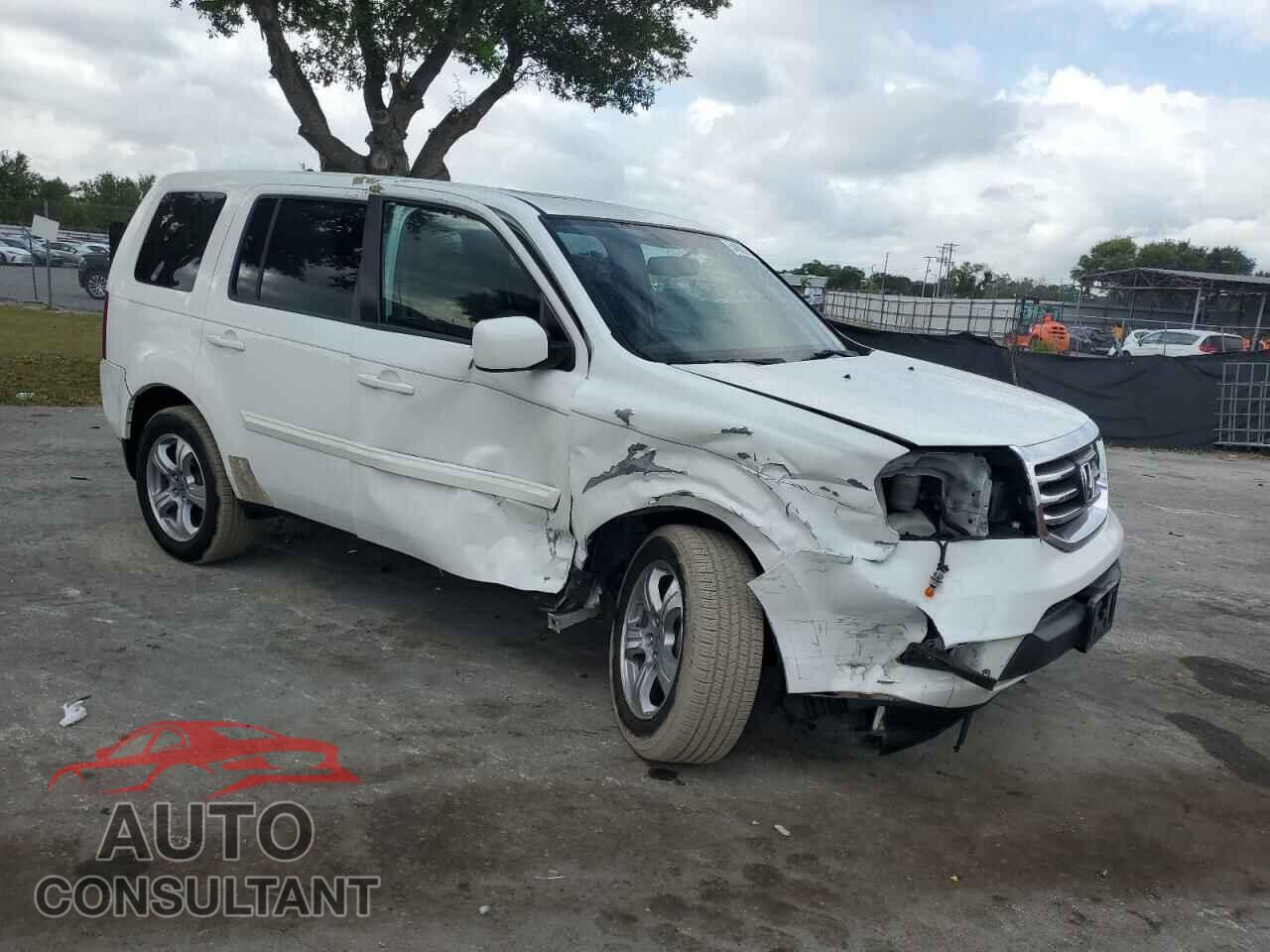 HONDA PILOT 2013 - 5FNYF3H51DB006027