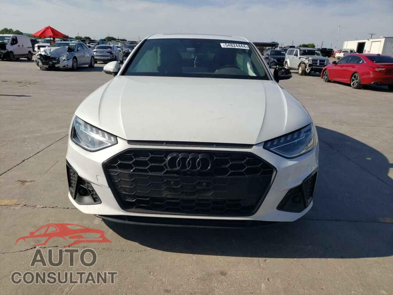 AUDI A4 2021 - WAUEAAF40MA085664
