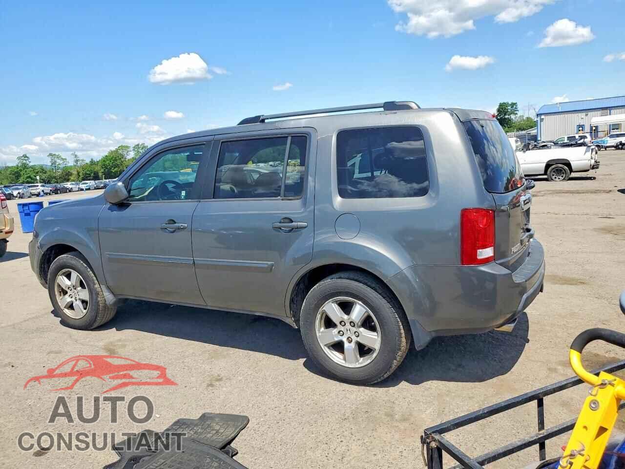 HONDA PILOT 2009 - 5FNYF48559B048651