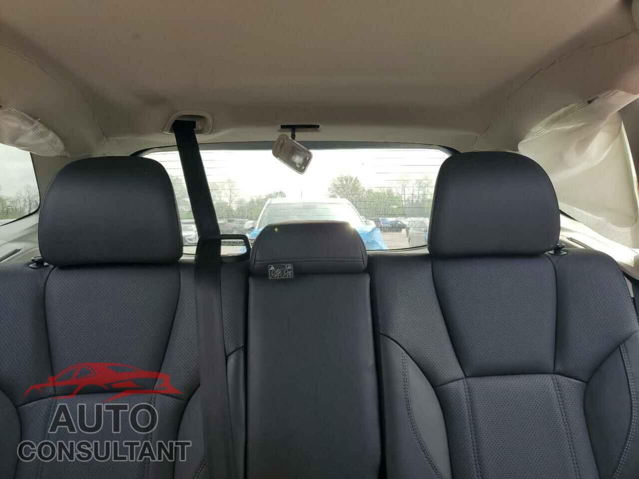 SUBARU FORESTER 2019 - JF2SKAUC7KH456953