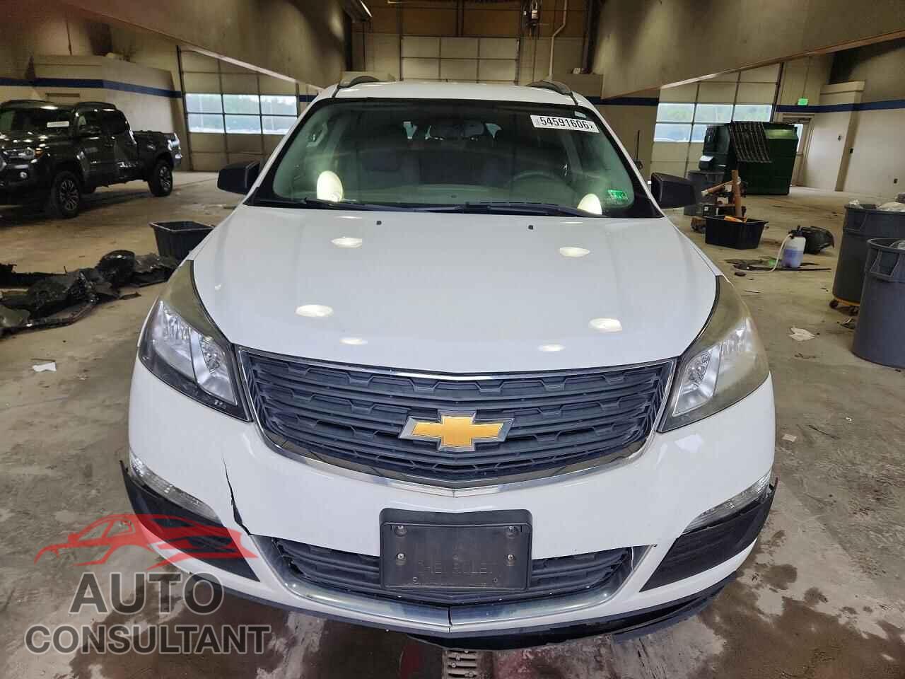 CHEVROLET TRAVERSE 2017 - 1GNKRFED5HJ325978