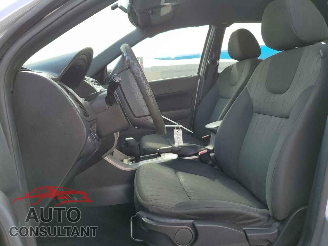 FORD FOCUS 2009 - 1FAHP35N09W267059