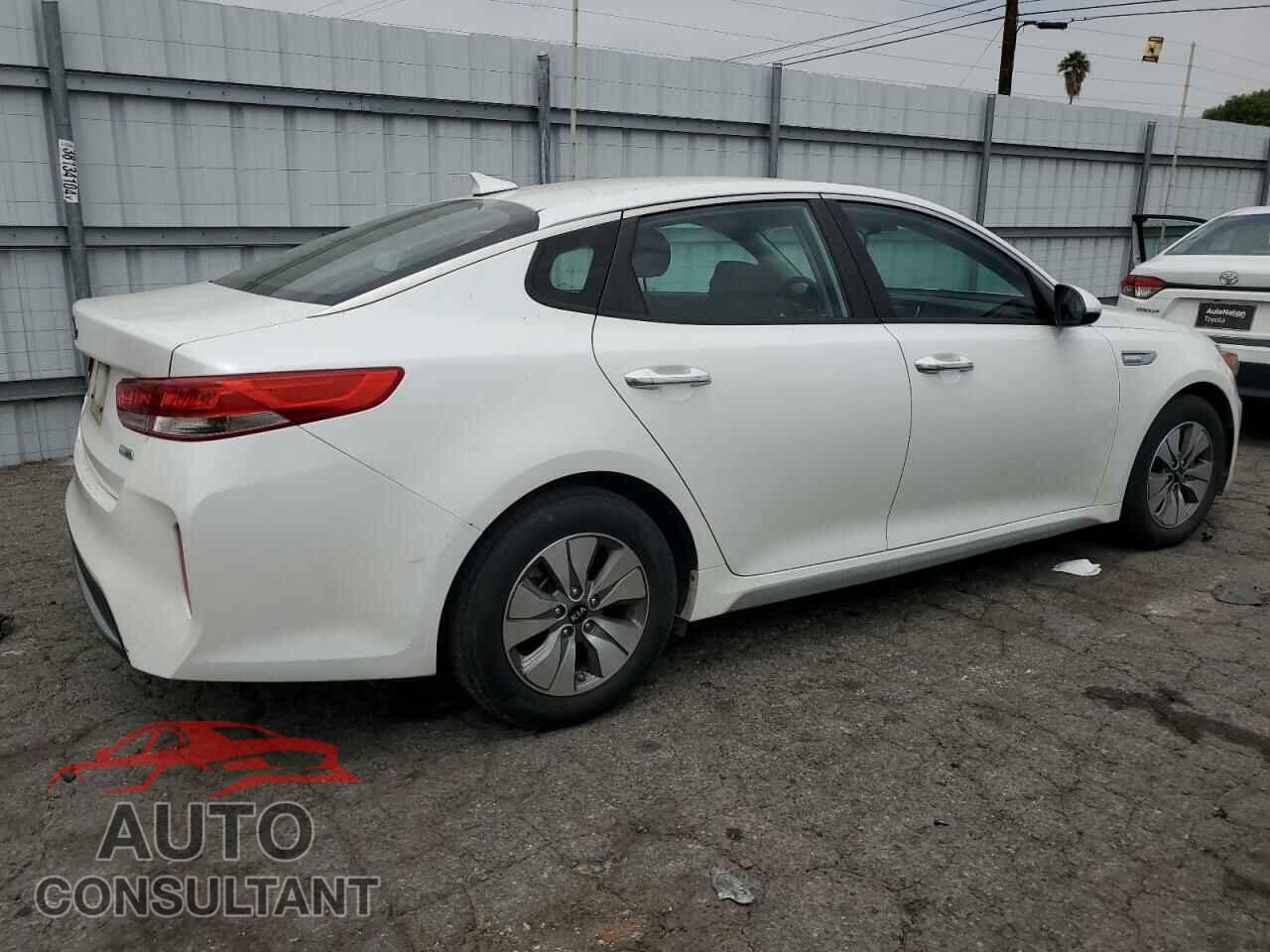 KIA OPTIMA 2017 - KNAGT4LE9H5011532