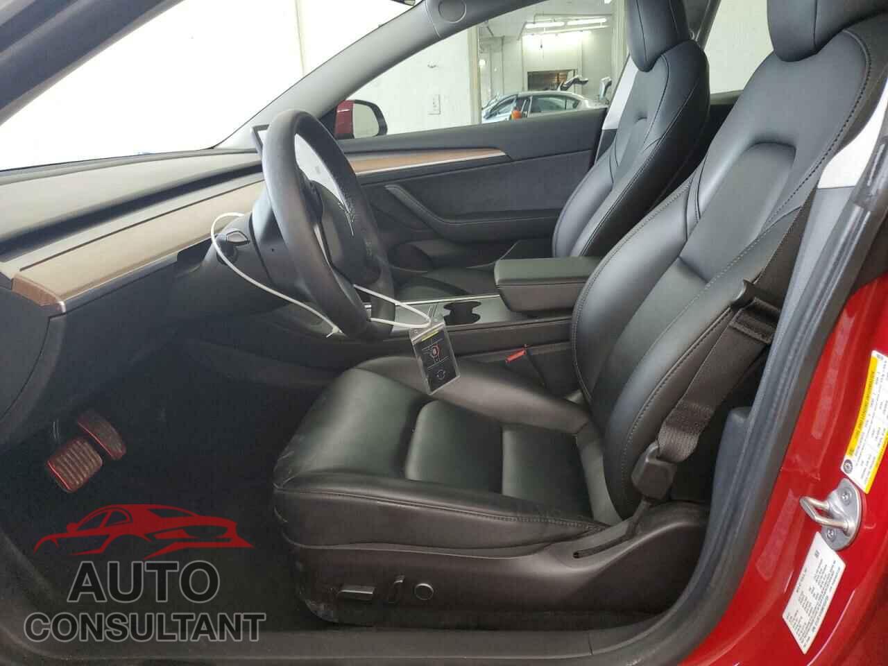 TESLA MODEL 3 2021 - 5YJ3E1EA9MF059769