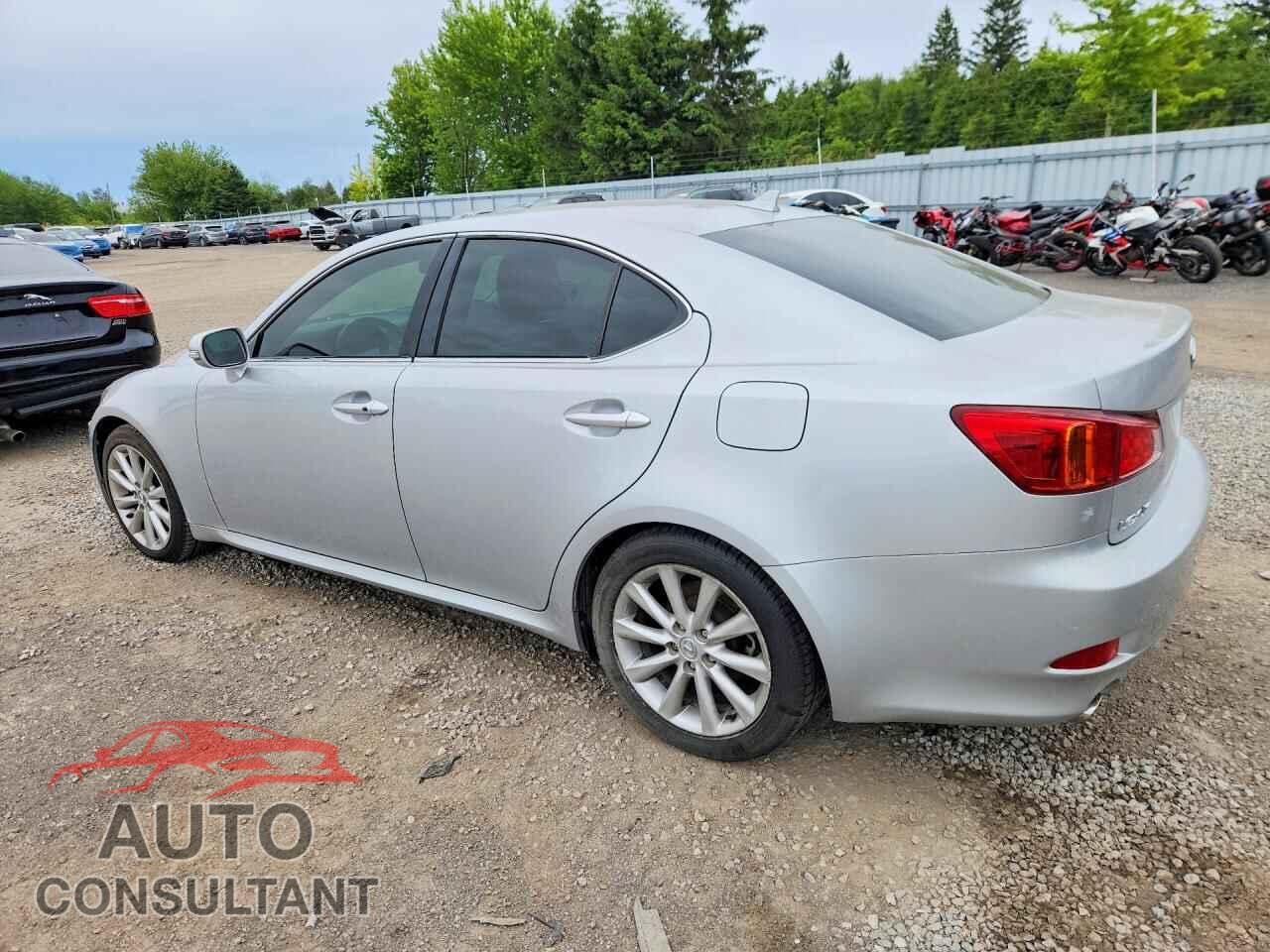 LEXUS IS 2009 - JTHBK262X95092336