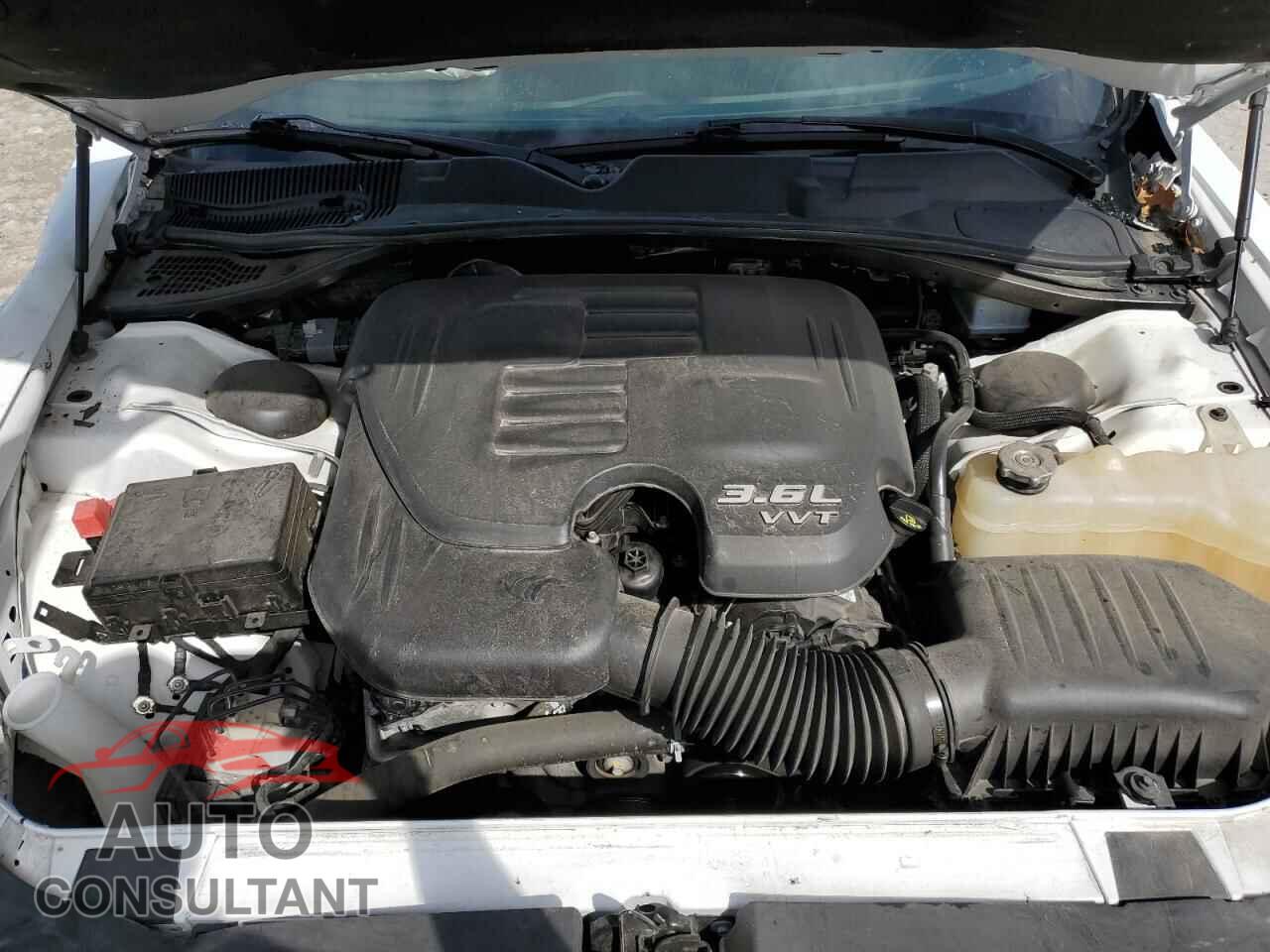 DODGE CHALLENGER 2018 - 2C3CDZAG8JH322176
