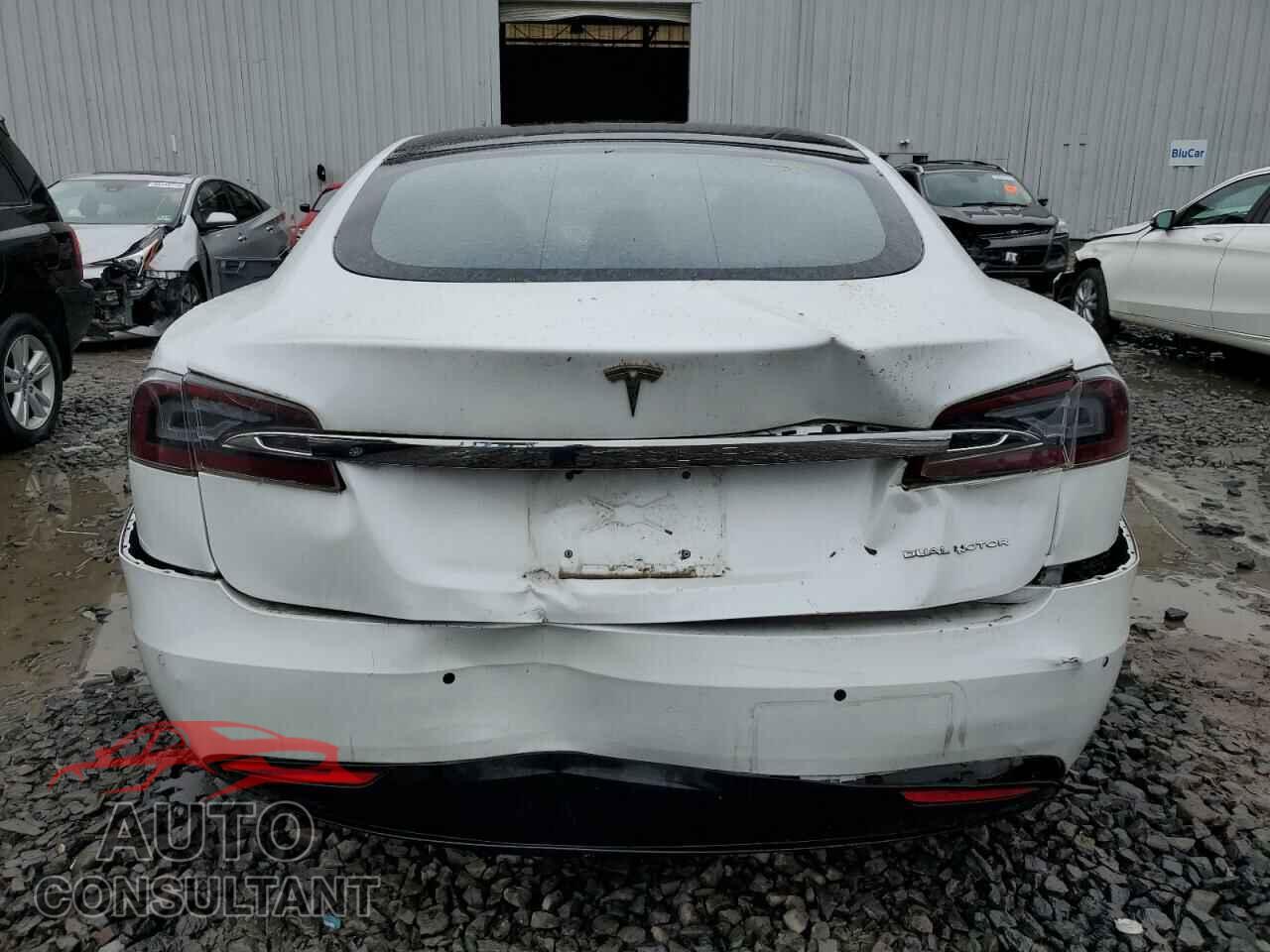 TESLA MODEL S 2020 - 5YJSA1E26LF366296