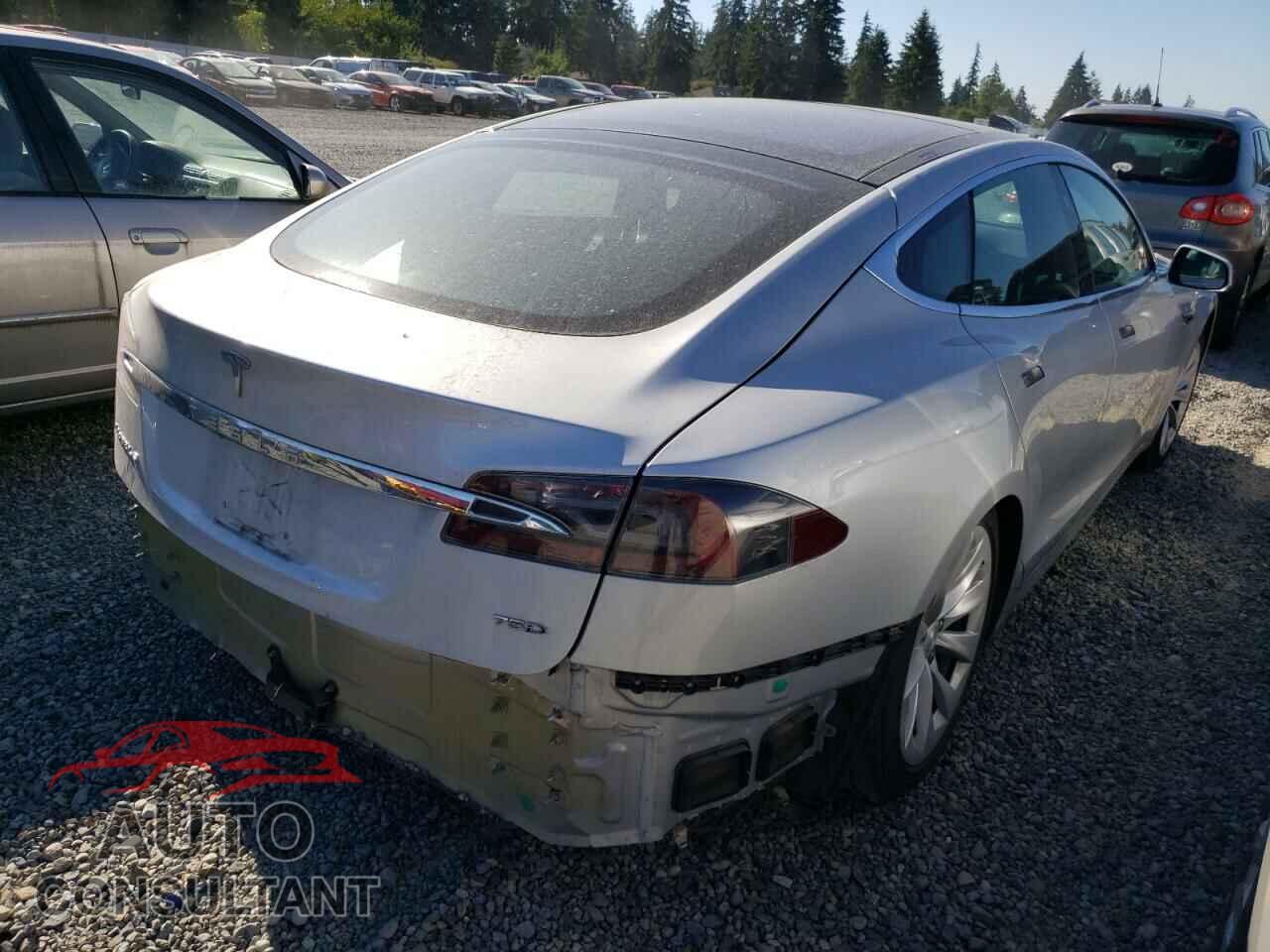 TESLA MODEL S 2018 - 5YJSA1E25JF237270