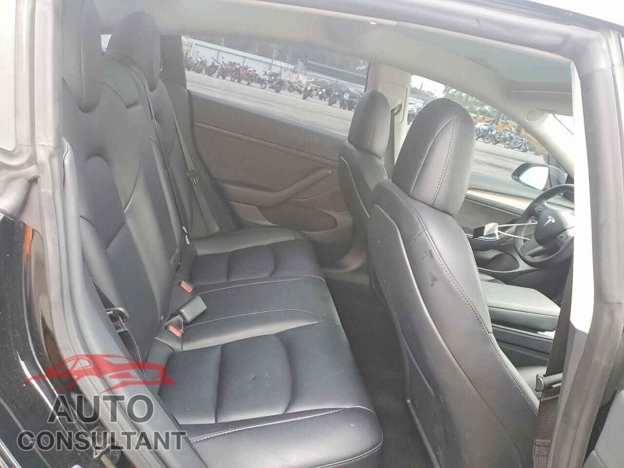 TESLA MODEL 3 2023 - 5YJ3E1EA6PF463326