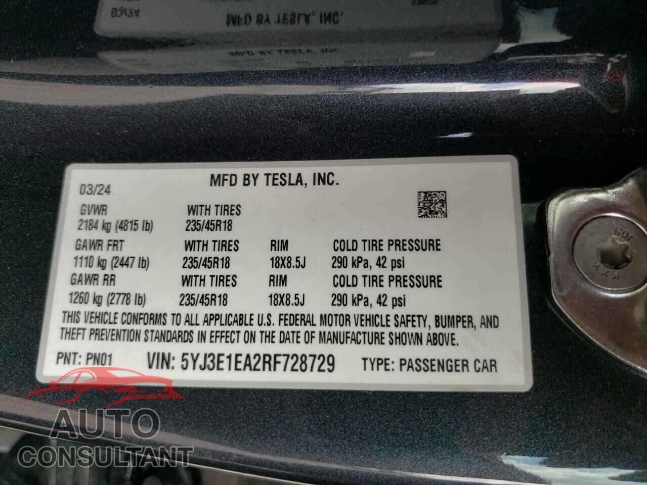 TESLA MODEL 3 2024 - 5YJ3E1EA2RF728729