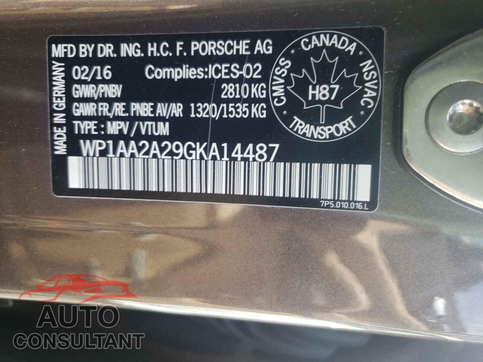 PORSCHE CAYENNE 2016 - WP1AA2A29GKA14487