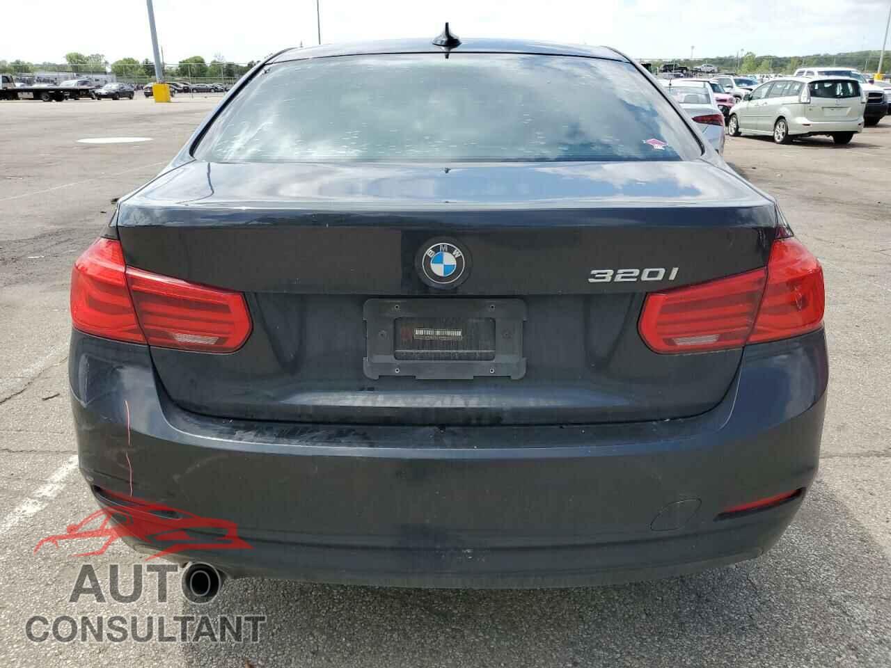 BMW 3 SERIES 2016 - WBA8E1G54GNT34666