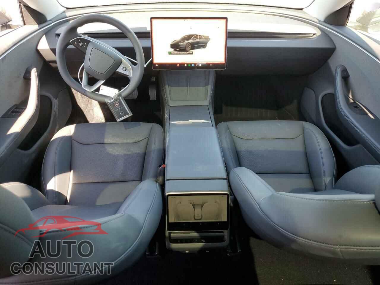 TESLA MODEL 3 2024 - 5YJ3E1EAXRF826066