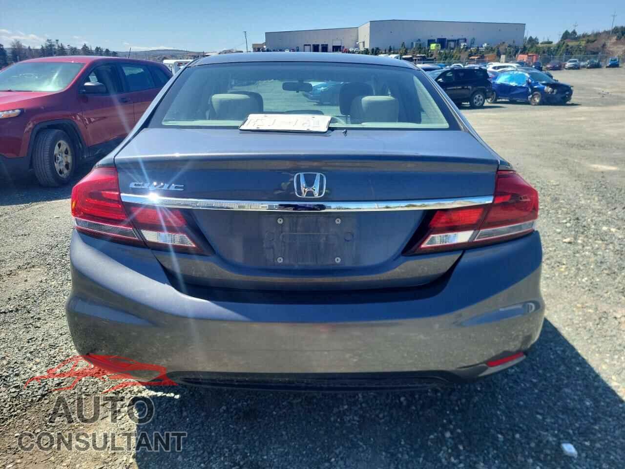 HONDA CIVIC 2013 - 2HGFB2F47DH108385