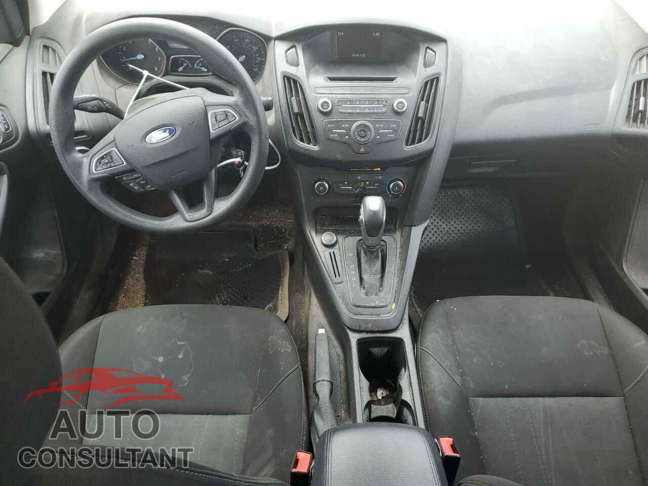FORD FOCUS 2015 - 1FADP3F24FL336285