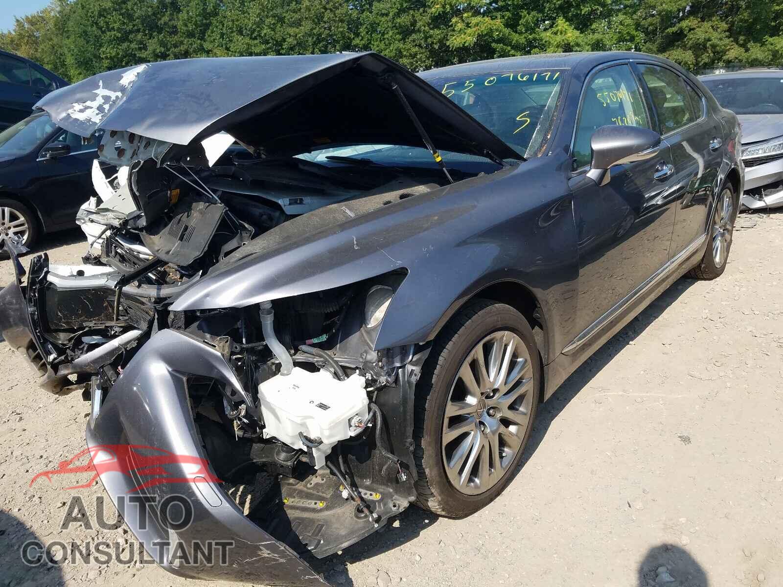 LEXUS LS460 2016 - JTHCL5EF8G5026596