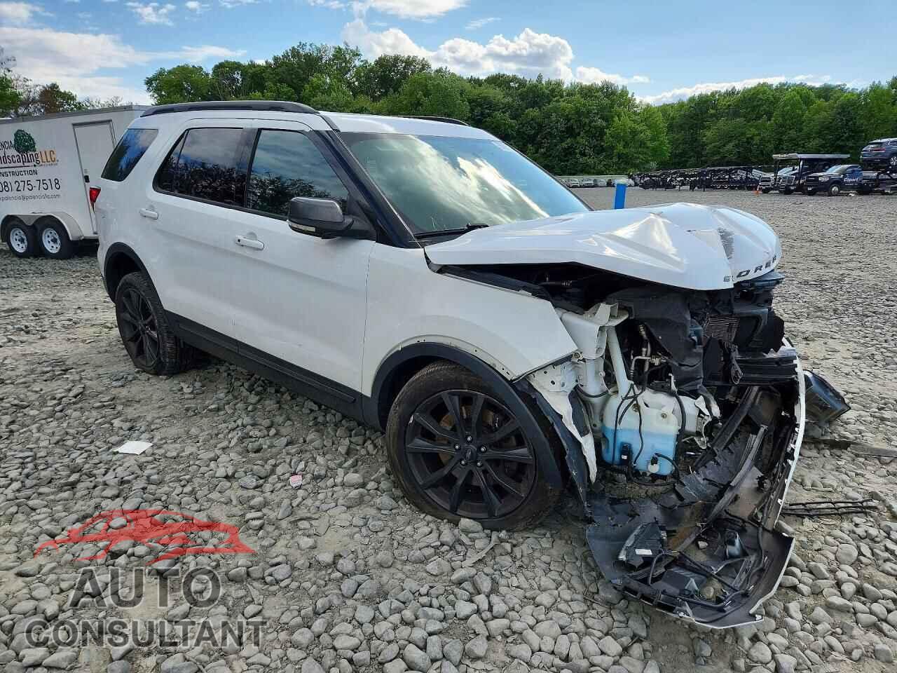 FORD EXPLORER 2018 - 1FM5K8D84JGB01951