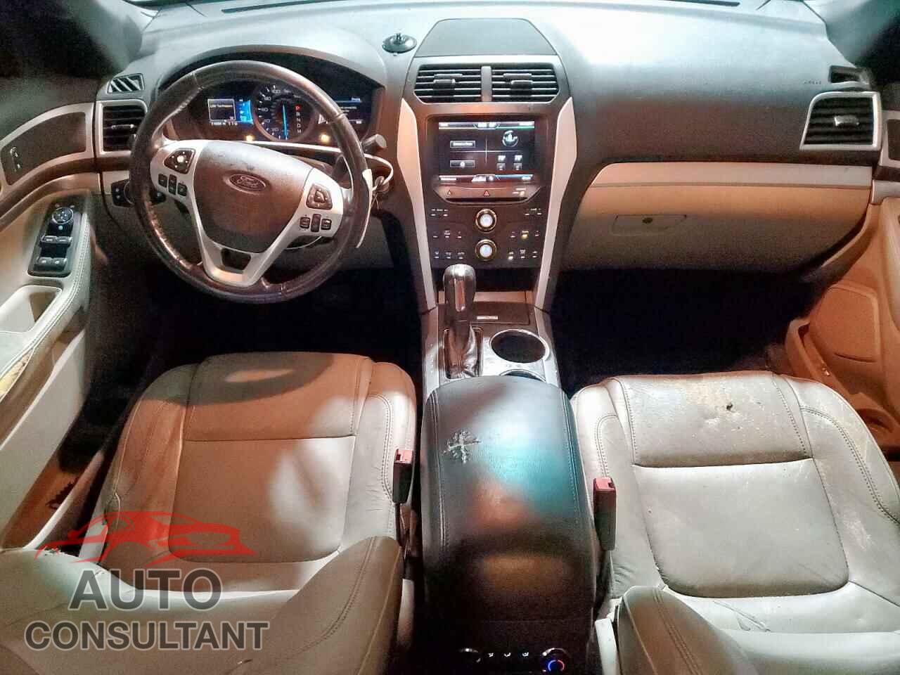 FORD EXPLORER 2013 - 1FM5K7D88DGA30316