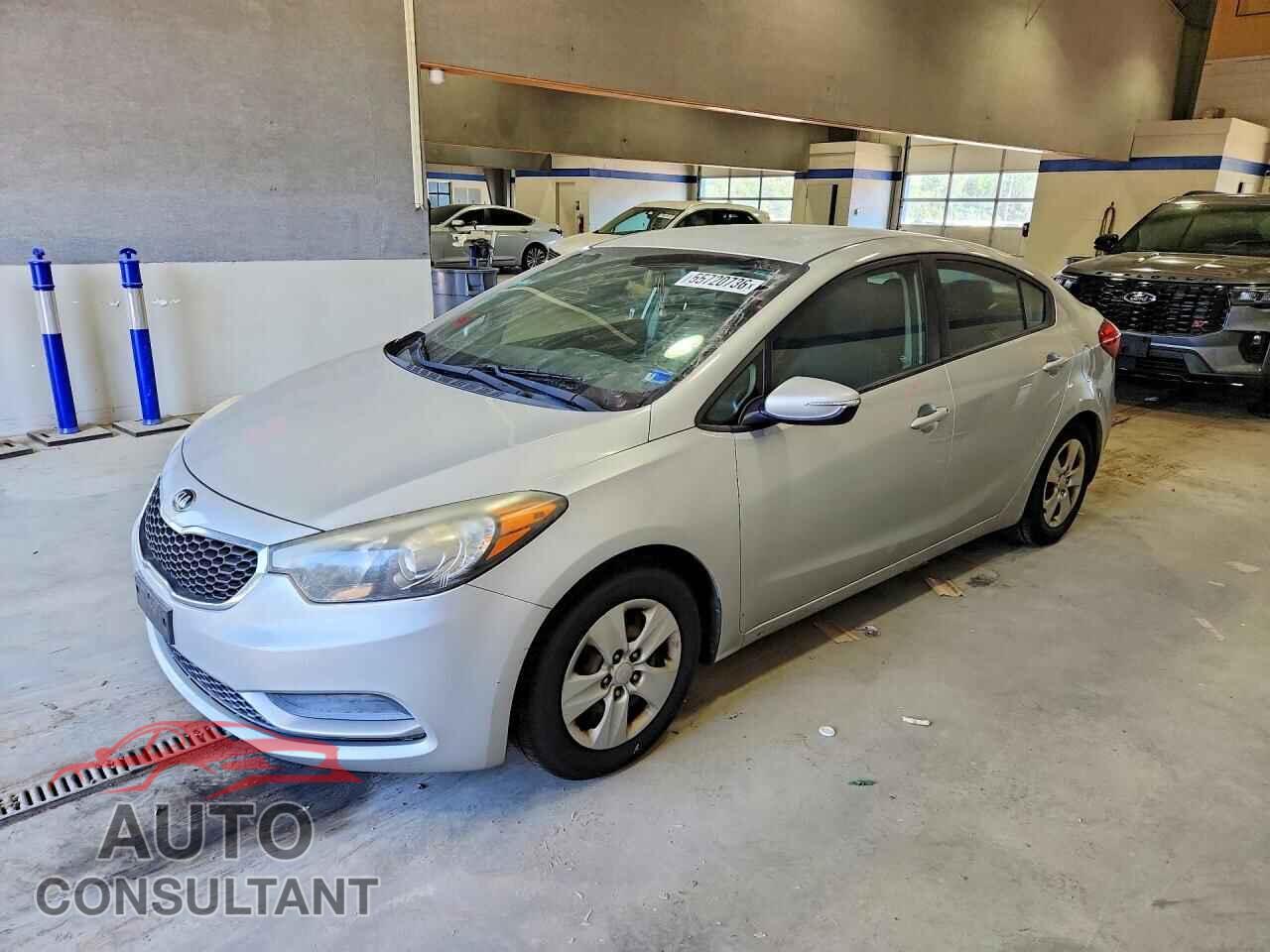 KIA FORTE 2015 - KNAFX4A60F5359440