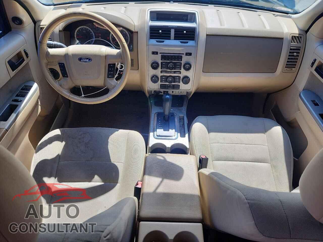 FORD ESCAPE 2011 - 1FMCU0D78BKC30493