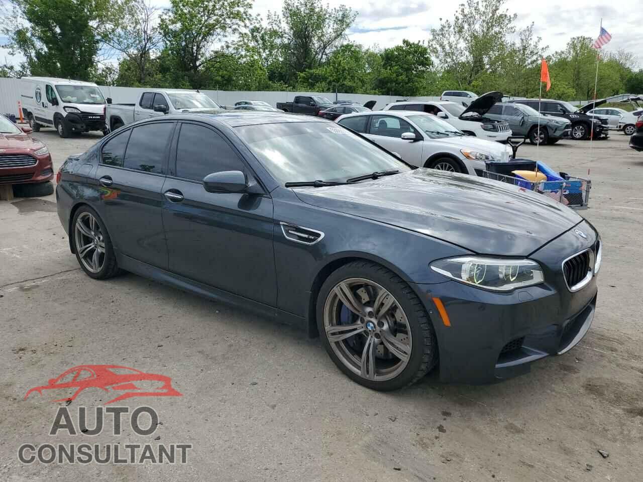 BMW M5 2015 - WBSFV9C52FD594284
