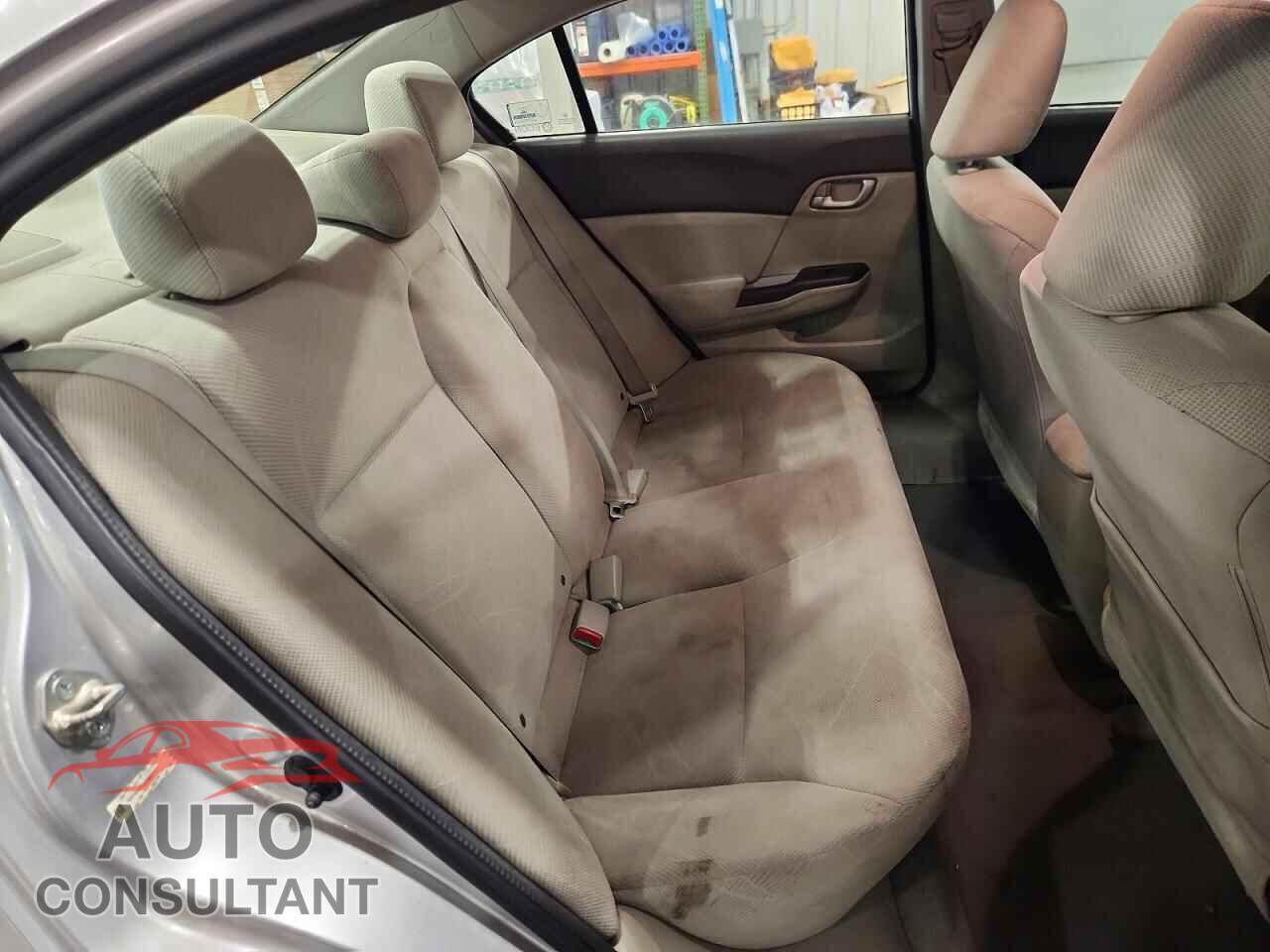 HONDA CIVIC 2012 - 19XFB2F53CE091117