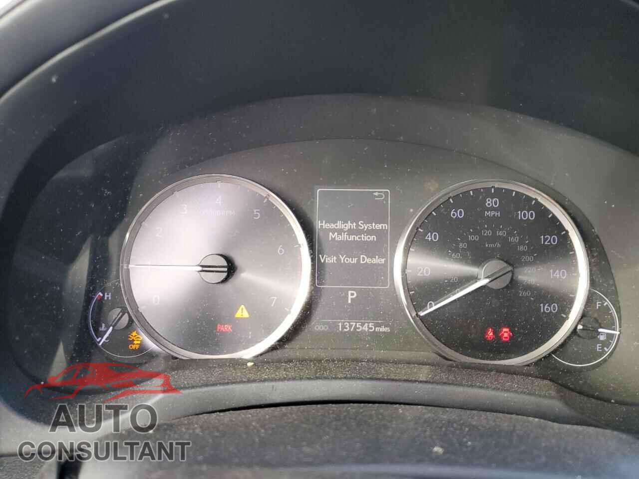 LEXUS IS 2018 - JTHBA1D21J5081245