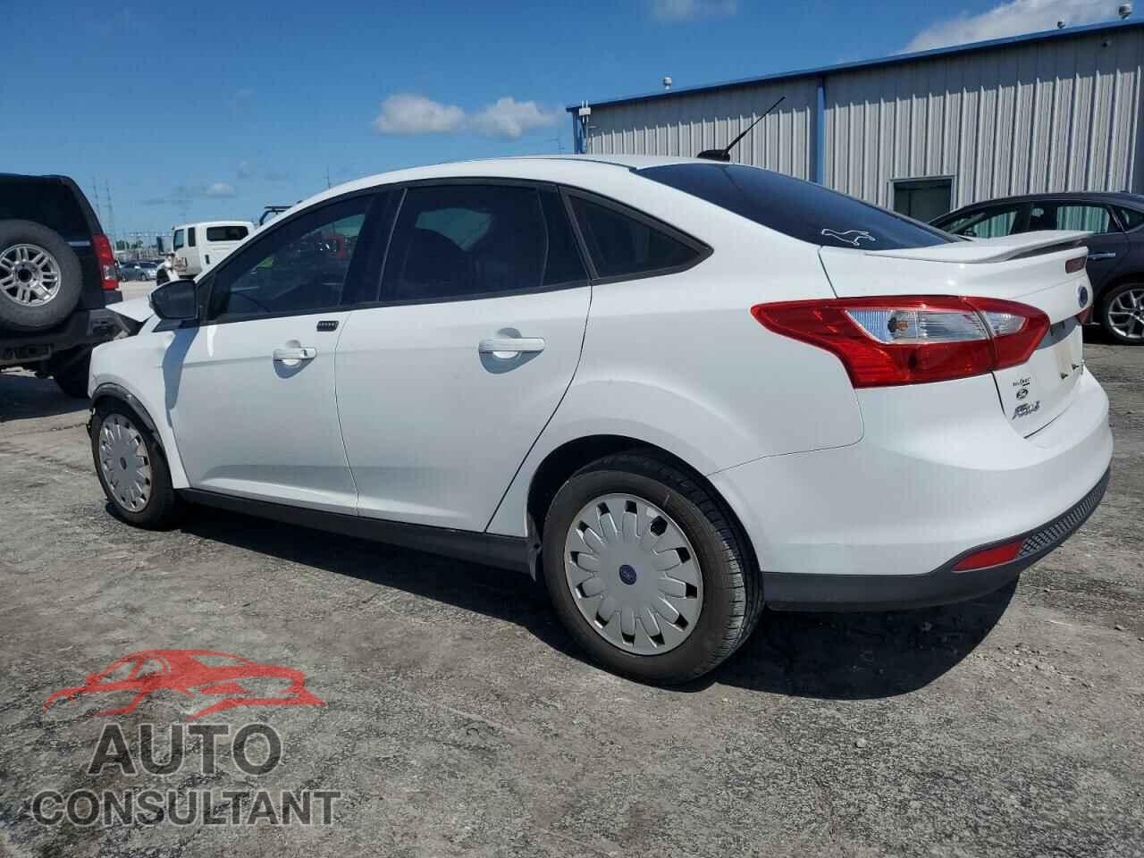 FORD FOCUS 2013 - 1FADP3F27DL313211