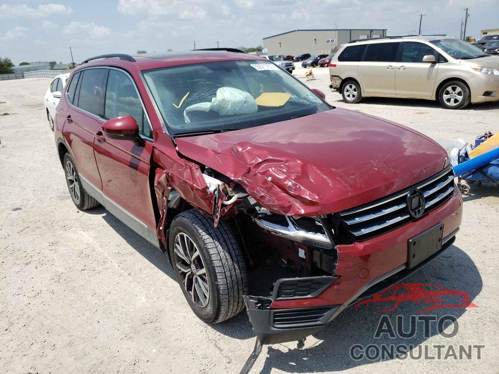 VOLKSWAGEN TIGUAN 2018 - 3VV3B7AX1JM200350