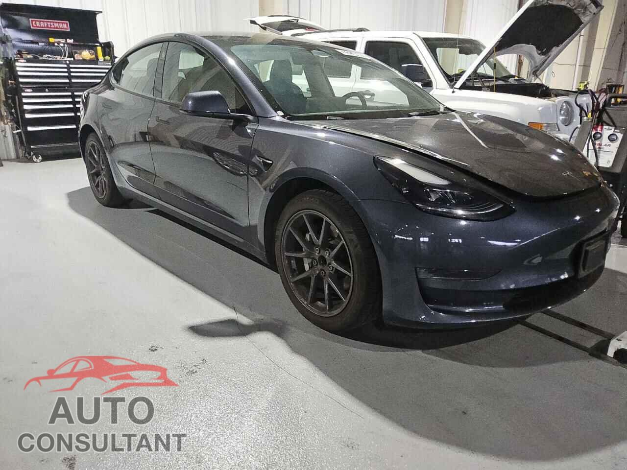 TESLA MODEL 3 2023 - 5YJ3E1EA8PF447841