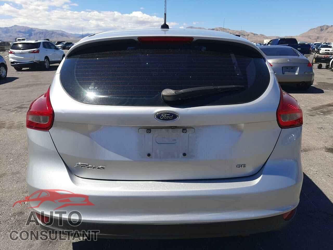 FORD FOCUS 2018 - 1FADP3K22JL206861