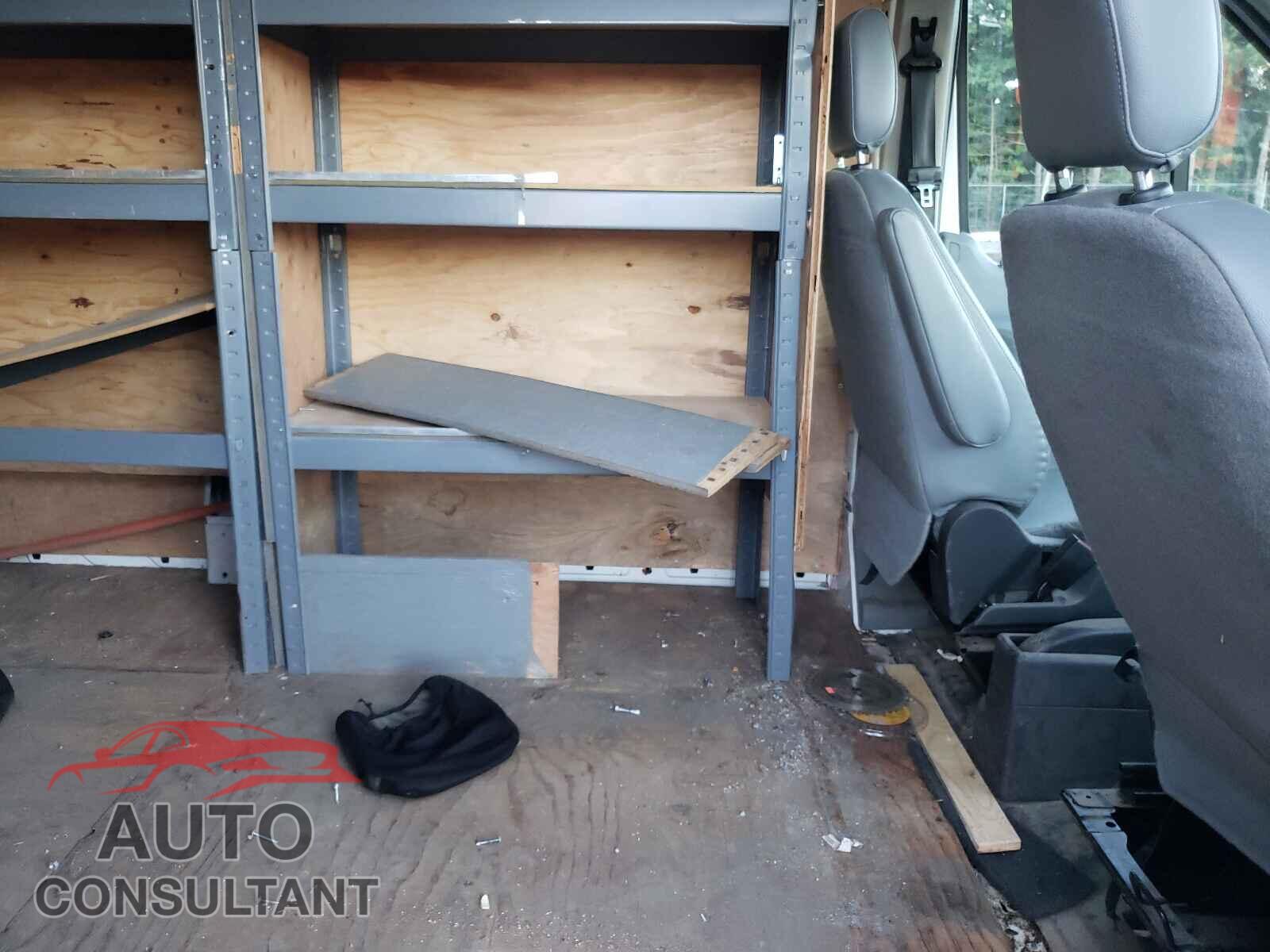 FORD TRANSIT CO 2017 - 1FTYR2CM5HKA49813