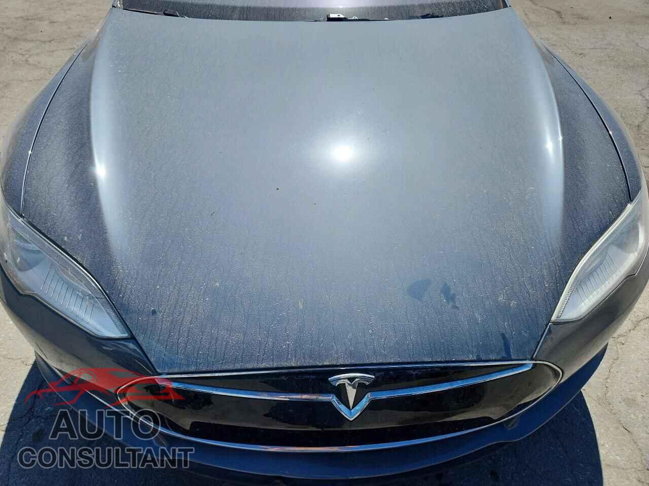 TESLA MODEL S 2013 - 5YJSA1DNXDFP05607