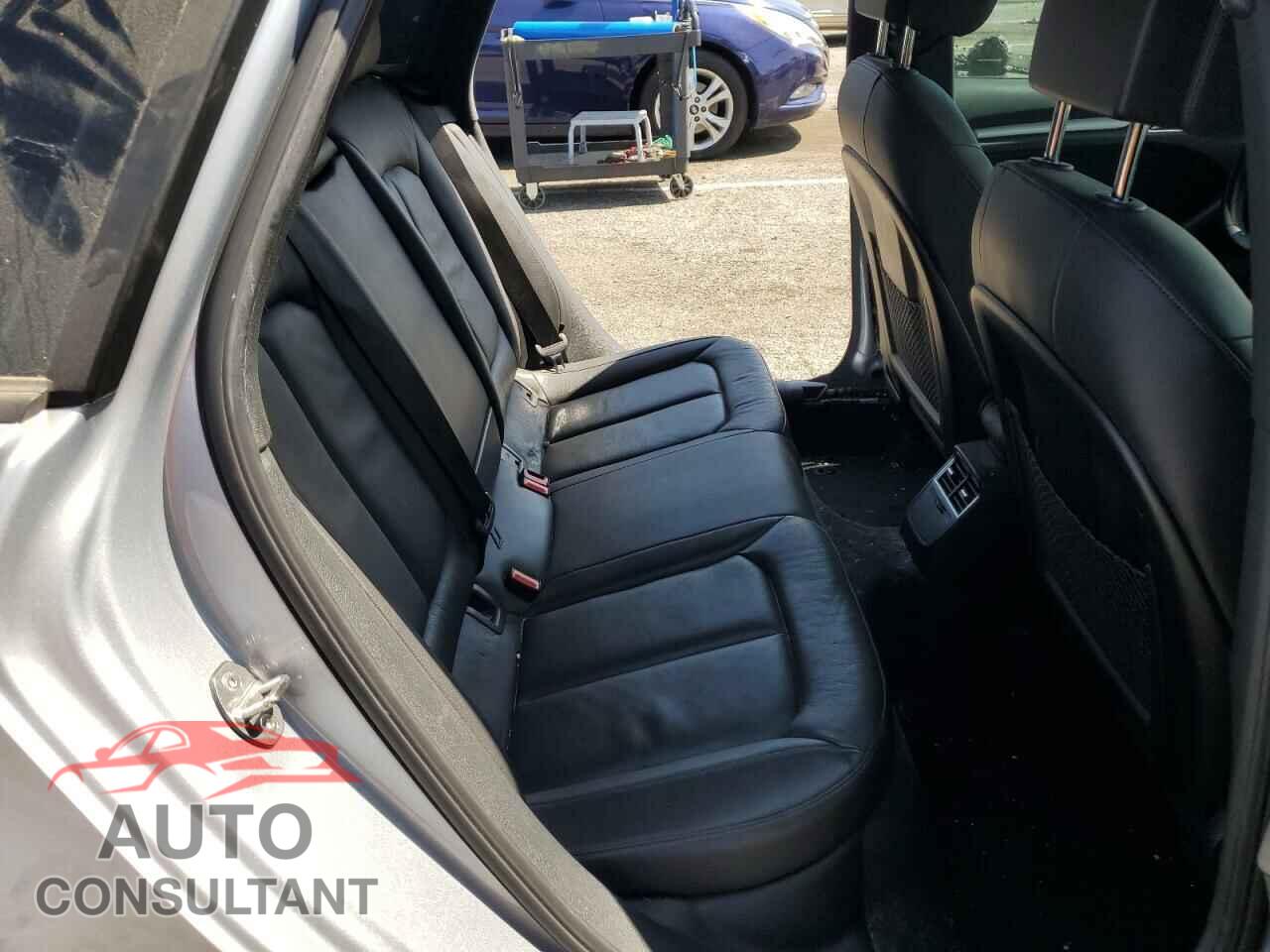 AUDI A3 2017 - WAUUPBFF6HA046049