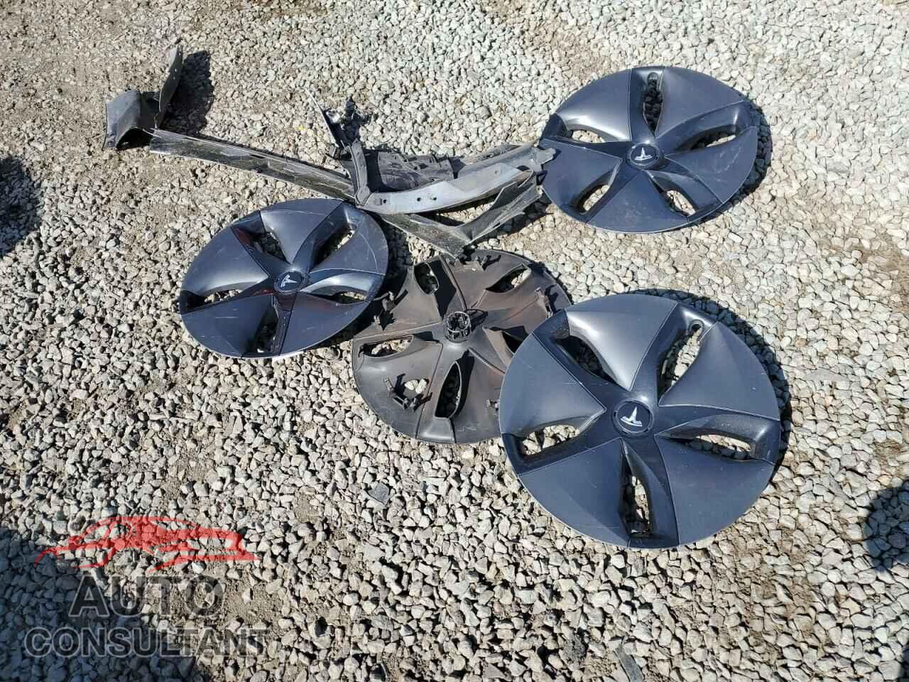 TESLA MODEL 3 2018 - 5YJ3E1EB0JF091336