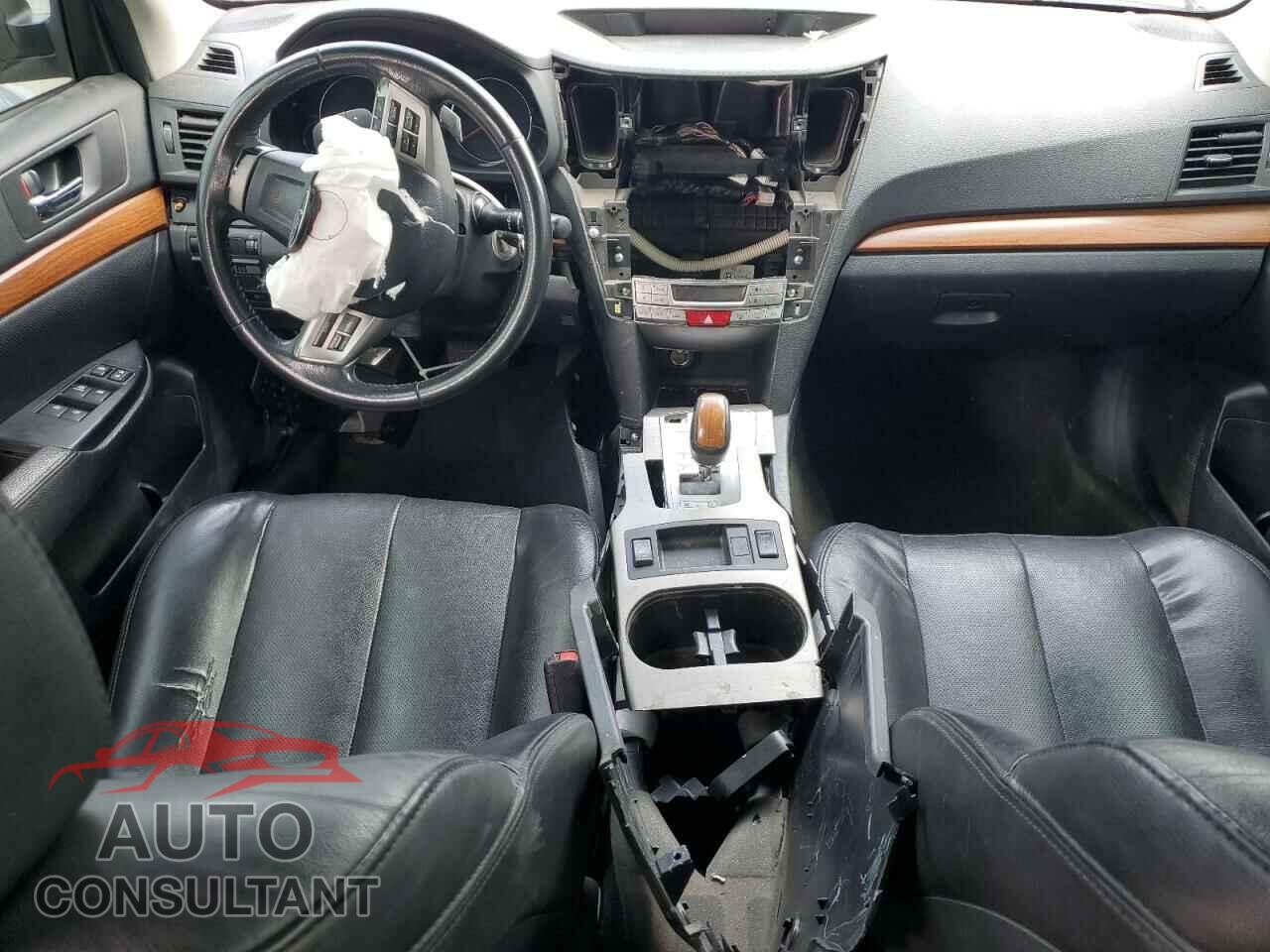 SUBARU OUTBACK 2013 - 4S4BRBKC1D3228395
