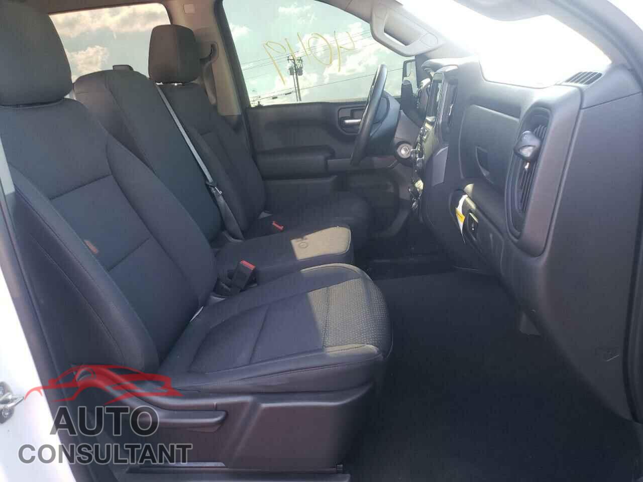CHEVROLET SILVERADO 2020 - 3GCPYCEF3LG113592