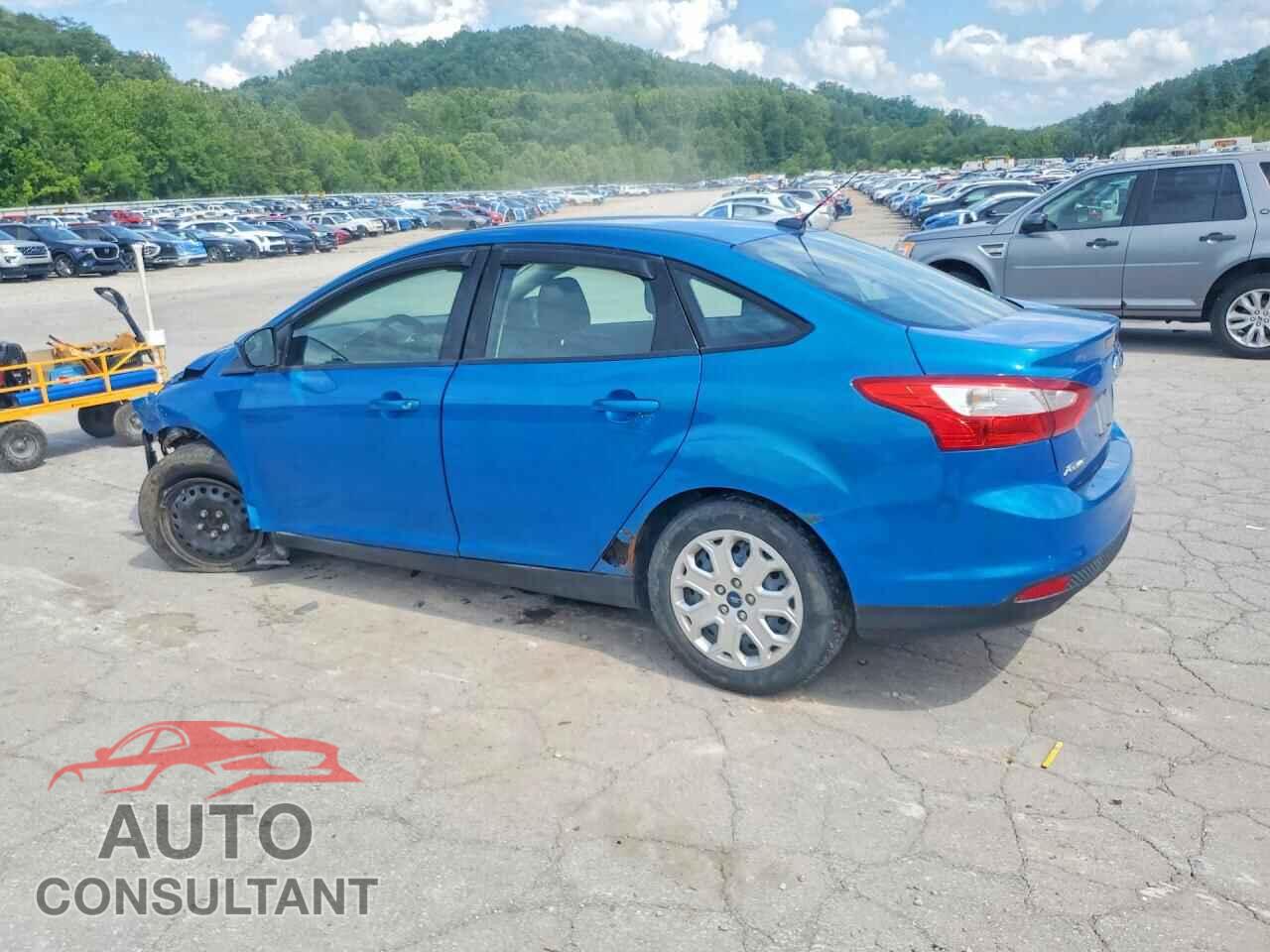 FORD FOCUS 2012 - 1FAHP3F23CL255601