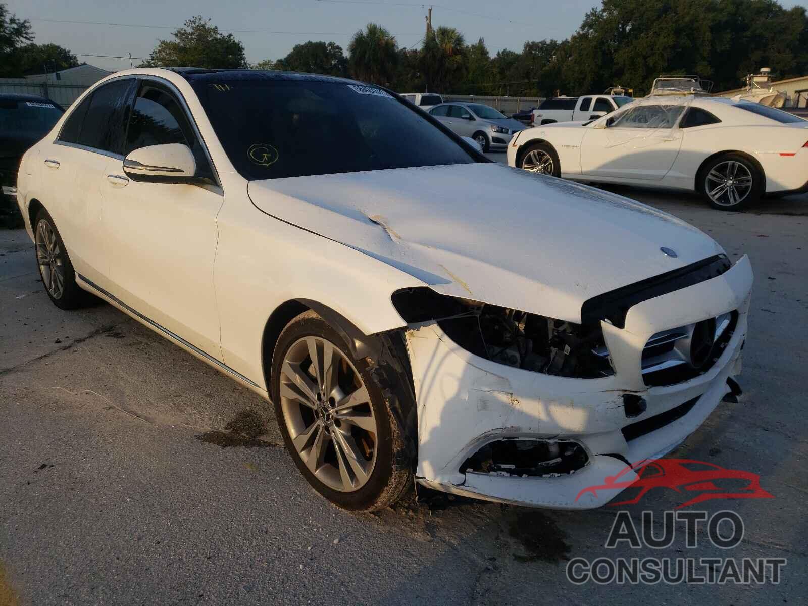 MERCEDES-BENZ C-CLASS 2017 - 55SWF4JB3HU214346