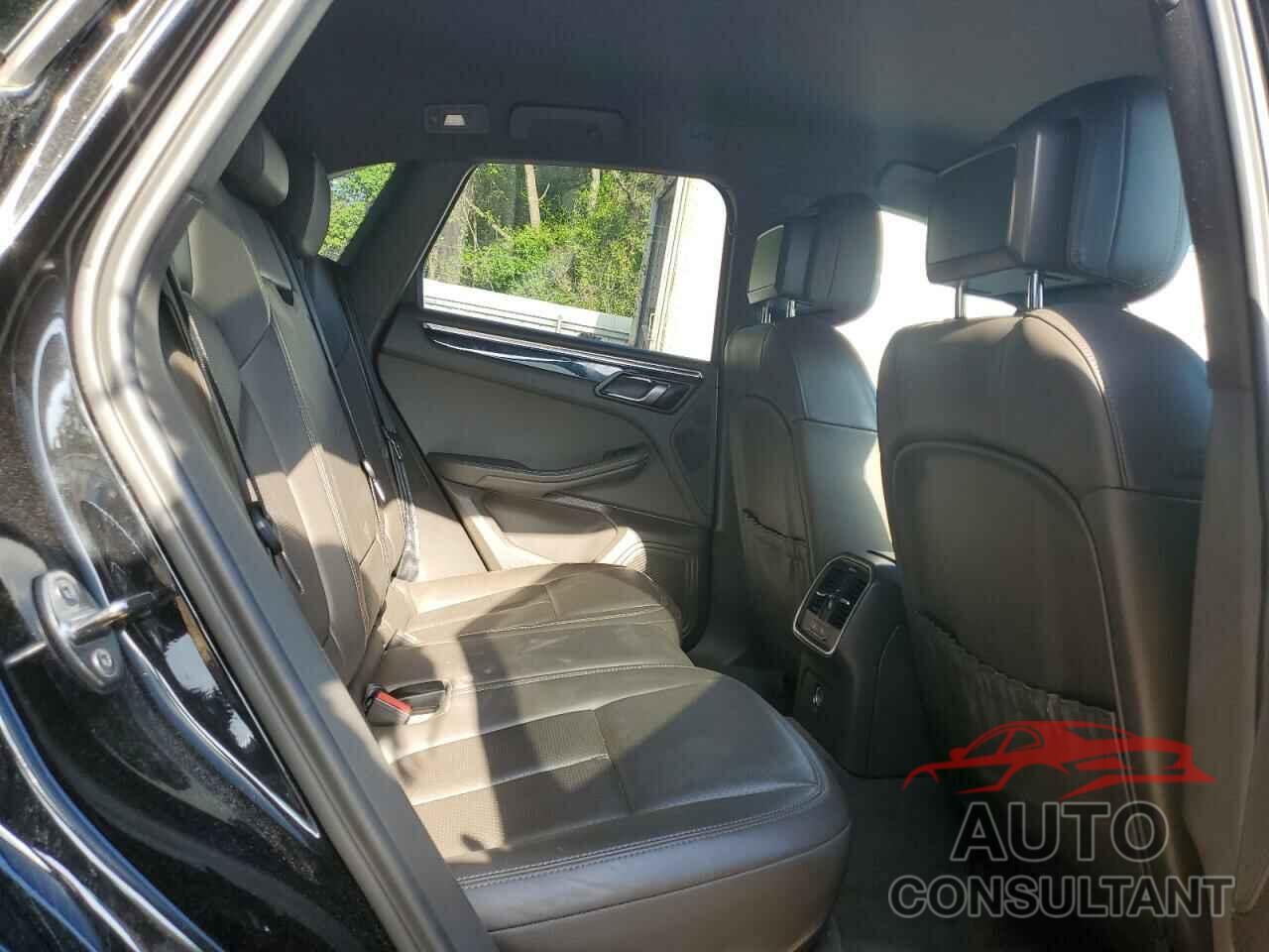 PORSCHE MACAN 2016 - WP1AB2A54GLB43822
