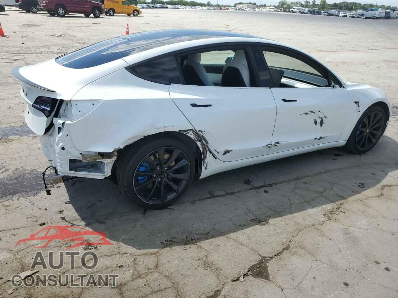 TESLA MODEL 3 2018 - 5YJ3E1EB2JF101137