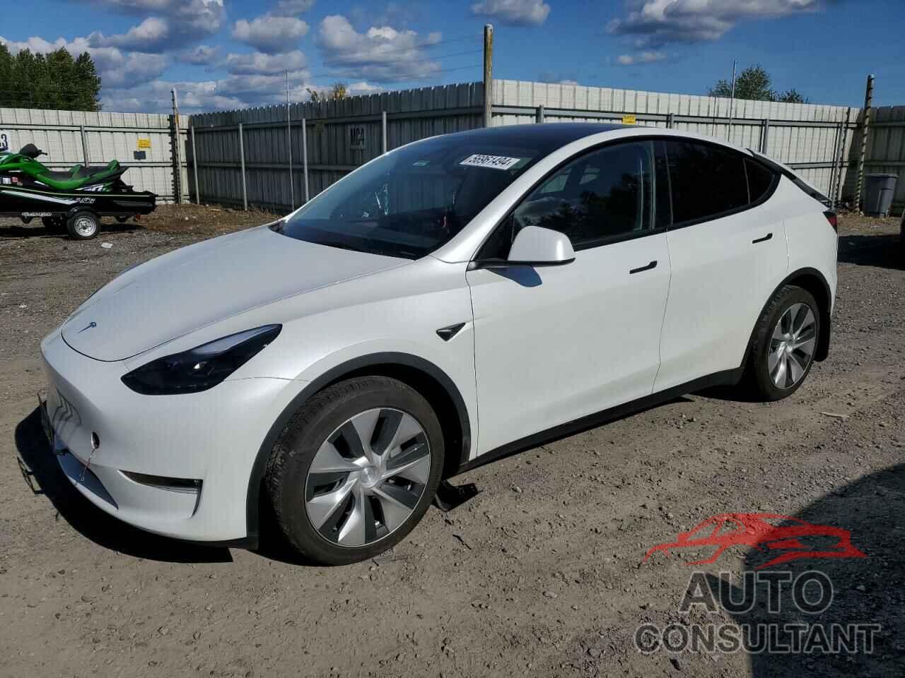 TESLA MODEL Y 2023 - 7SAYGAEE1PF835421