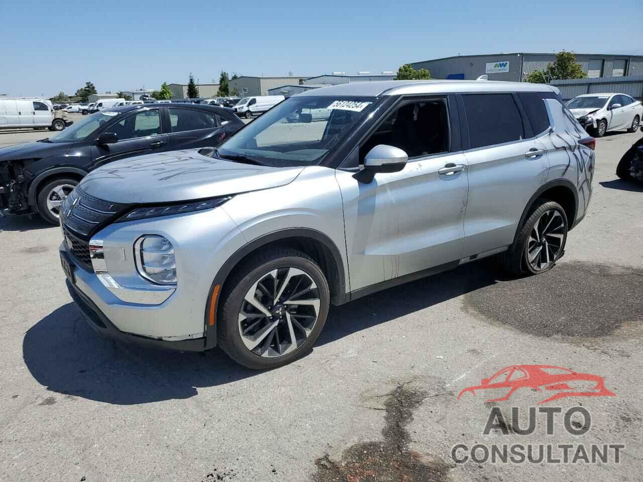 MITSUBISHI OUTLANDER 2022 - JA4J4TA89NZ015575
